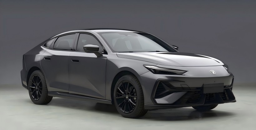 Imagen de aplicación del nuevo Chang'an Uni-V: se transforma instantáneamente en un cupé de 