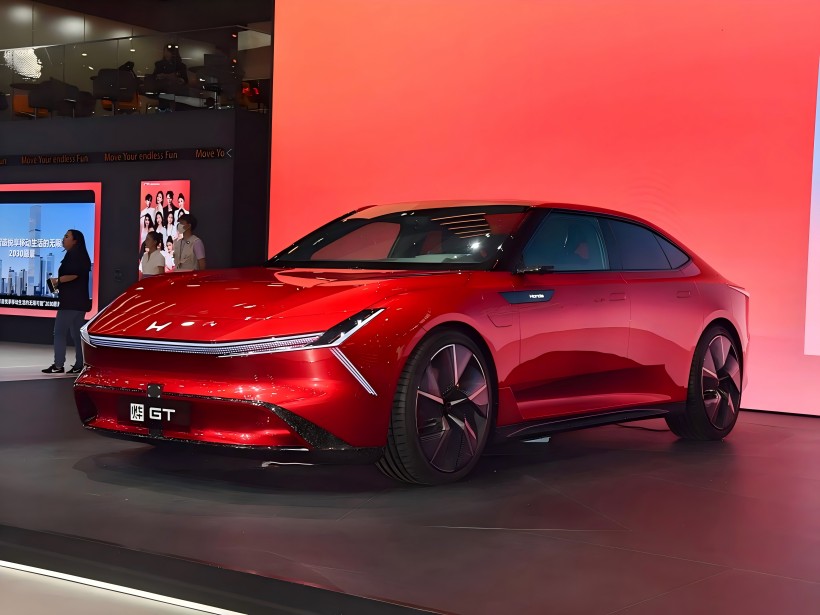 ¡El Pure Electric Coupe de tamaño mediano, el segundo modelo GT de la marca Ye de Honda, hará su debut global en el Show de Shanghai!
