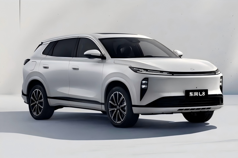Se han publicado las imágenes exteriores oficiales del Dongfeng Fengshen L8. Está equipado con el sistema híbrido Dongfeng Maha y se lanzará a mediados de 2025.